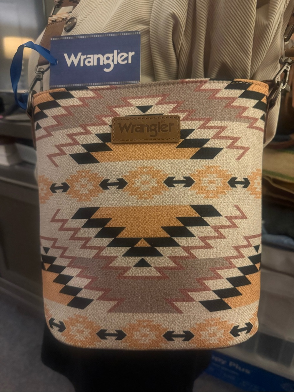 New Wrangler Aztec-Pattern Crossbody Bag in Tan, Black & Cream